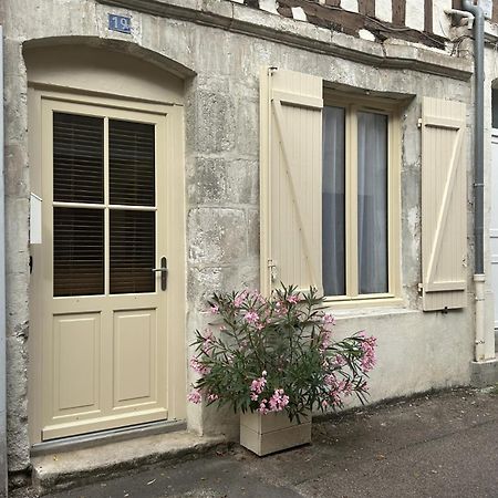 דירות אוקזר L'Annexe De L'Abbaye מראה חיצוני תמונה